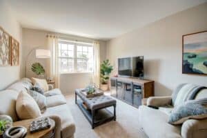 Arlington Pointe Living Room