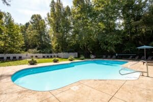 Arlington Pointe Exterior Pool