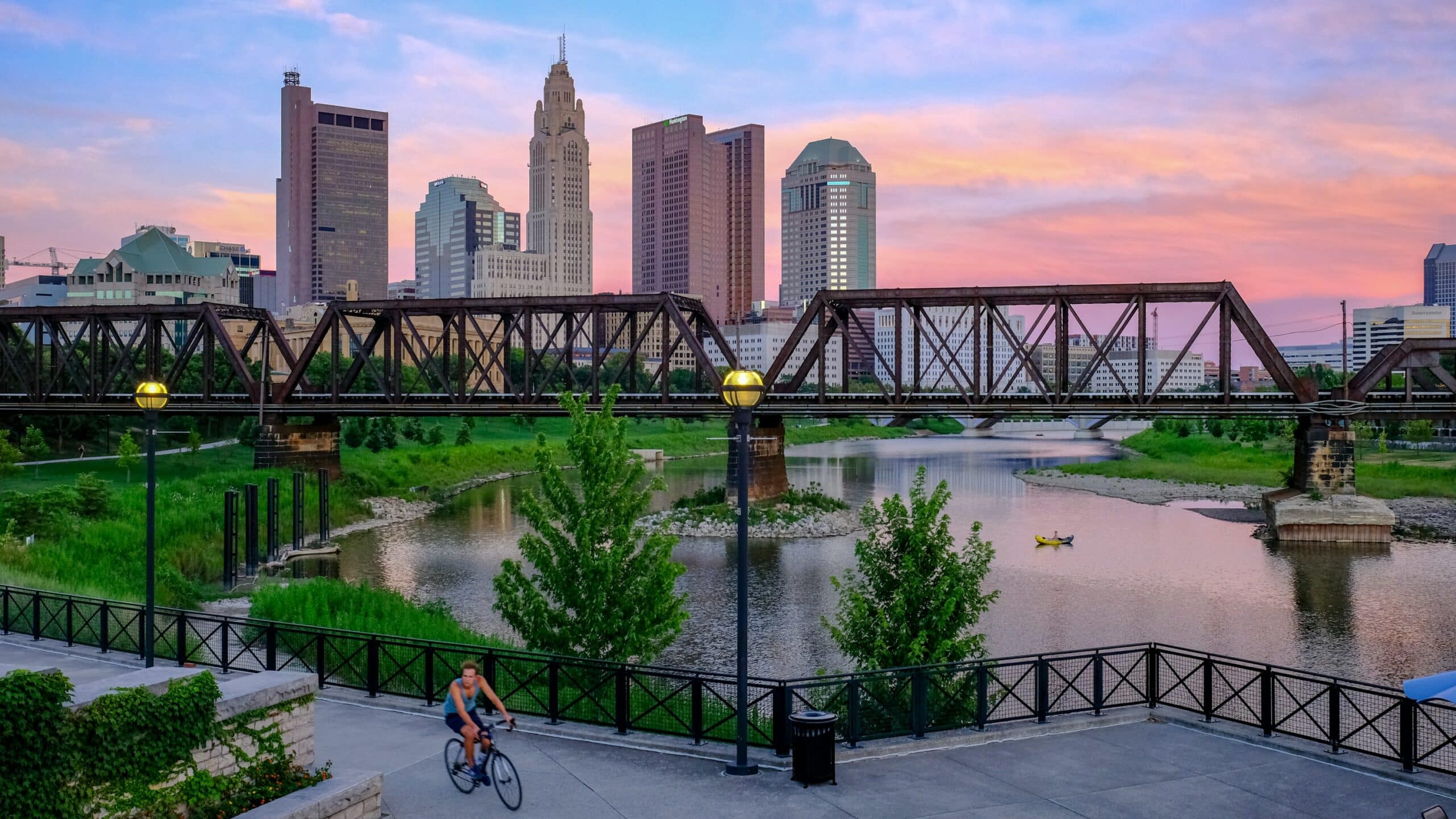 hans-jurgen-weinhardt-P2LQHQJqRoQ-unsplash Columbus Stock